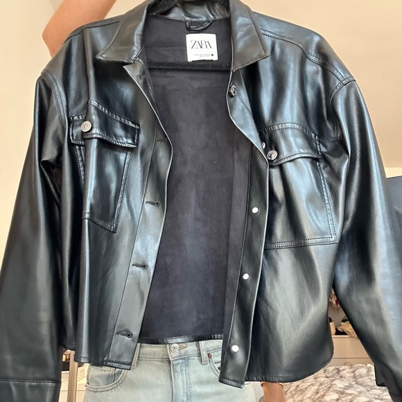 Light weight leather jacket - Picture 12 of 12
